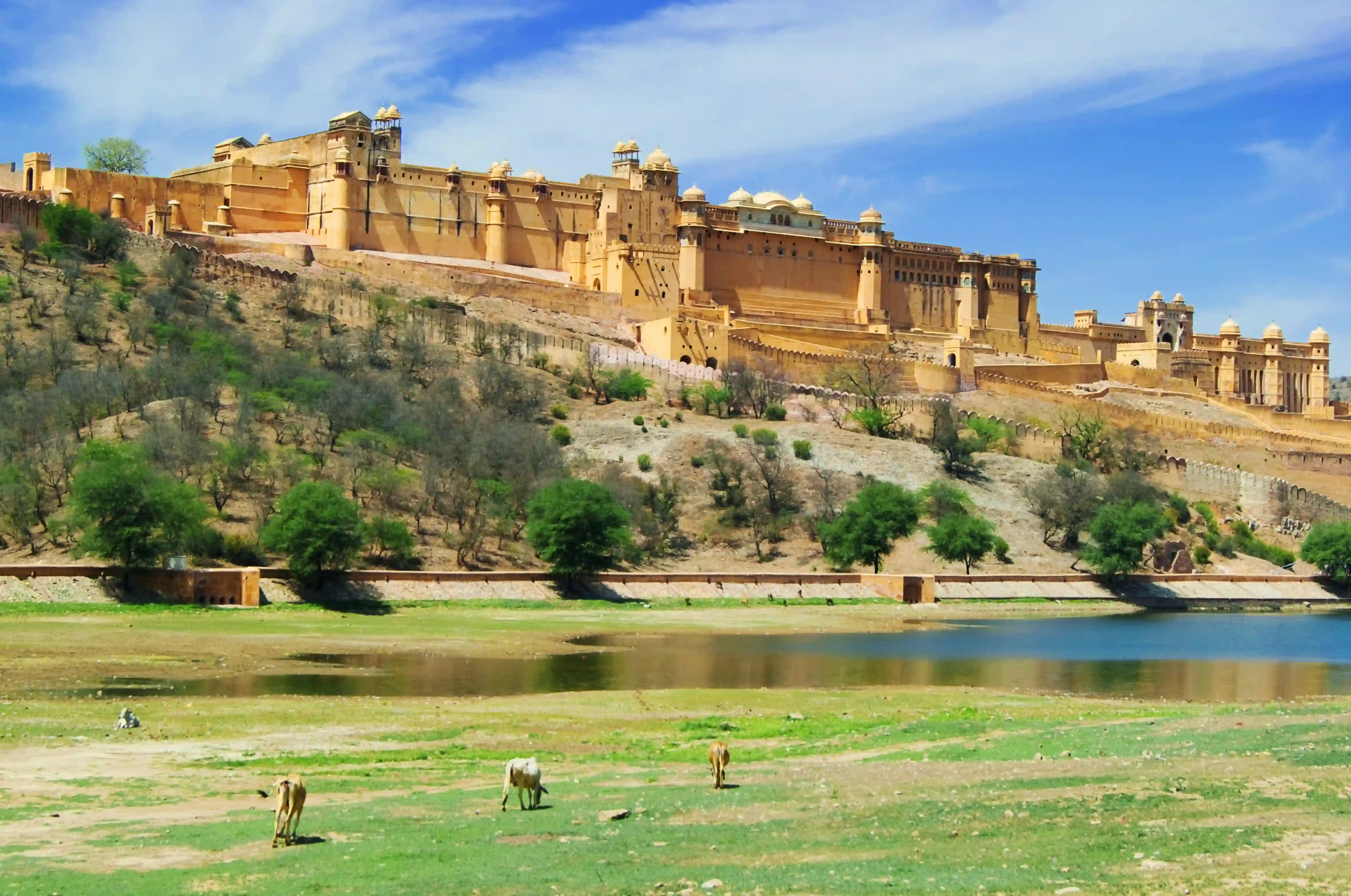 Delhi Agra Jaipur 5 Days Golden triangle tour